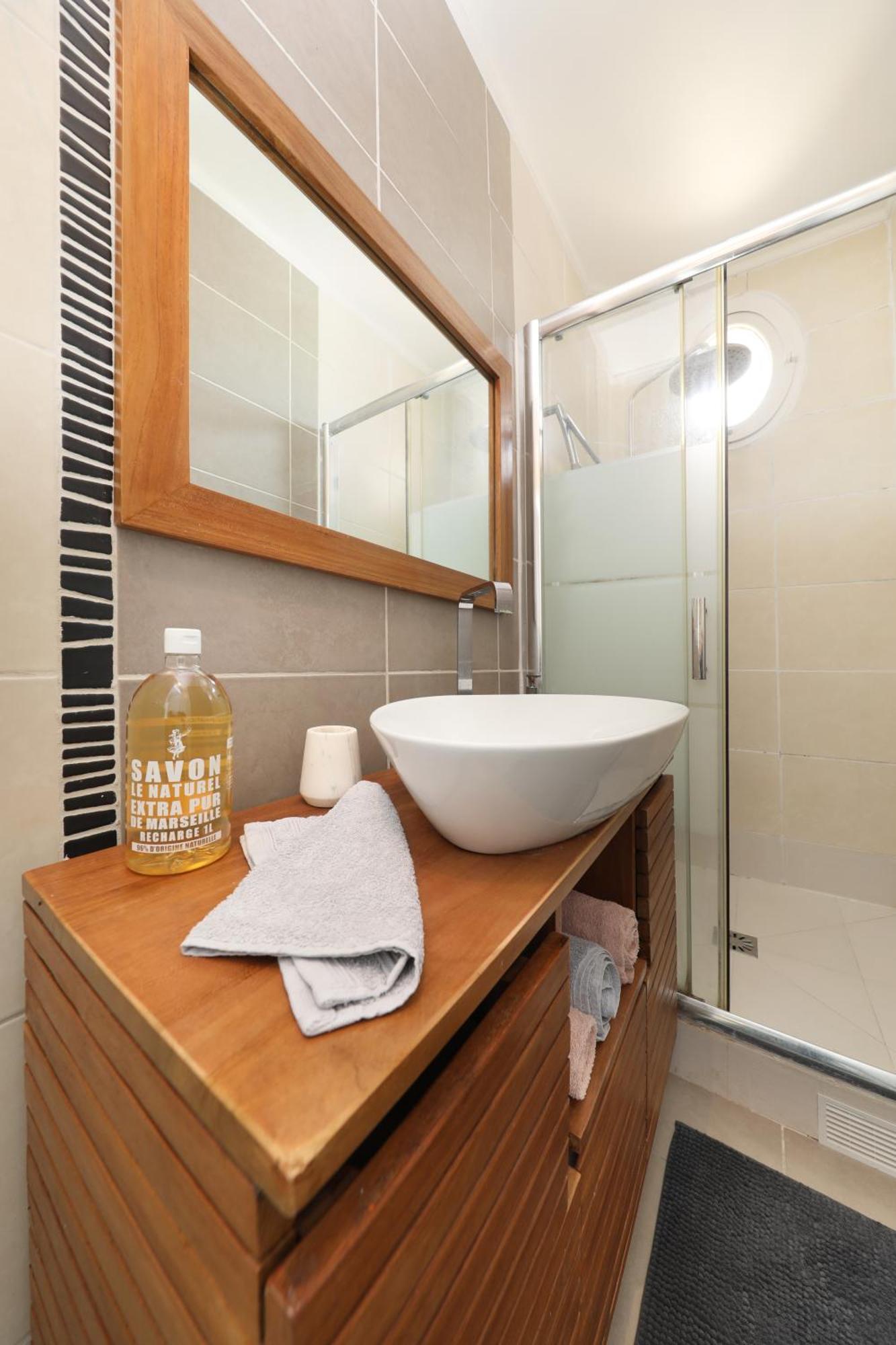 Charmant Appartement Dans Le Centre Ville, A 2 Minutes Du Palais Compiegne Ngoại thất bức ảnh